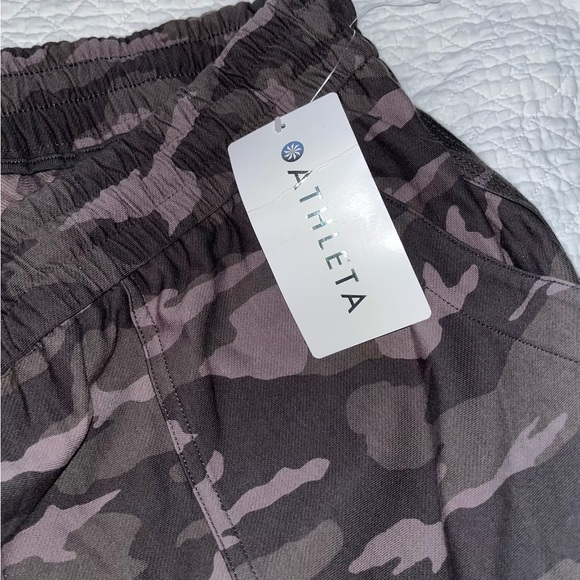 ATHLETA Camo Farallon Jogger Pants NWT! Sz 26 - Picture 3 of 9